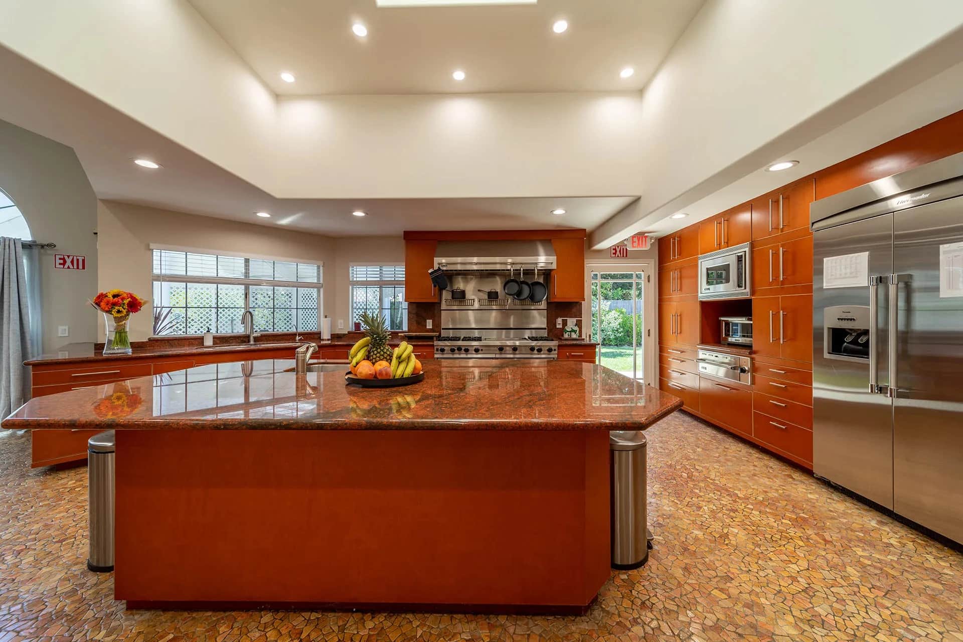 Common Areas - iVital-Wellness-Kitchen2.webp