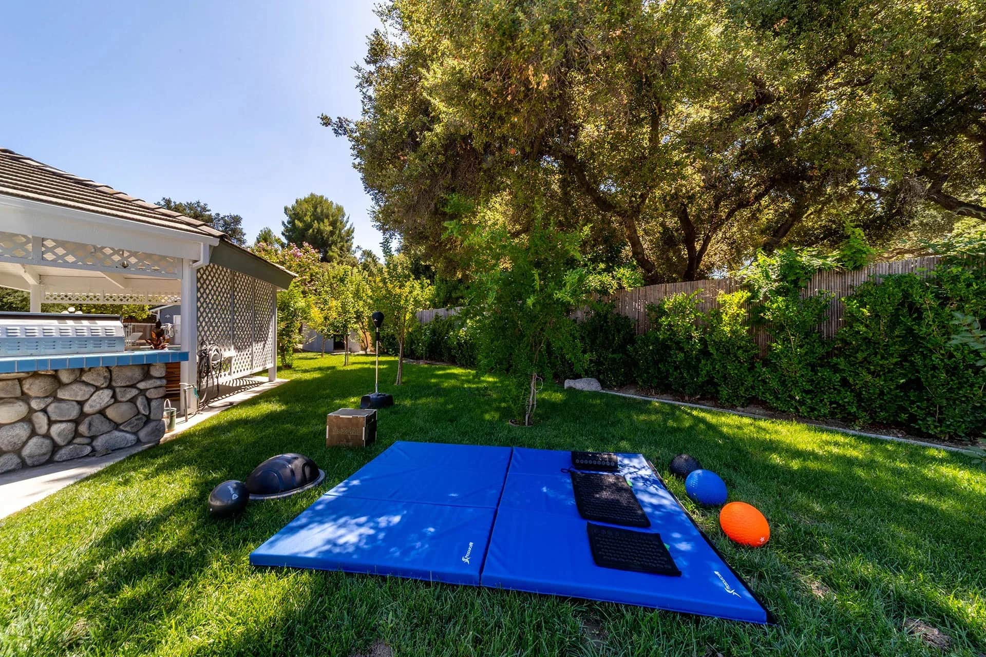Exterior - iVital-Wellness-Patio4.webp