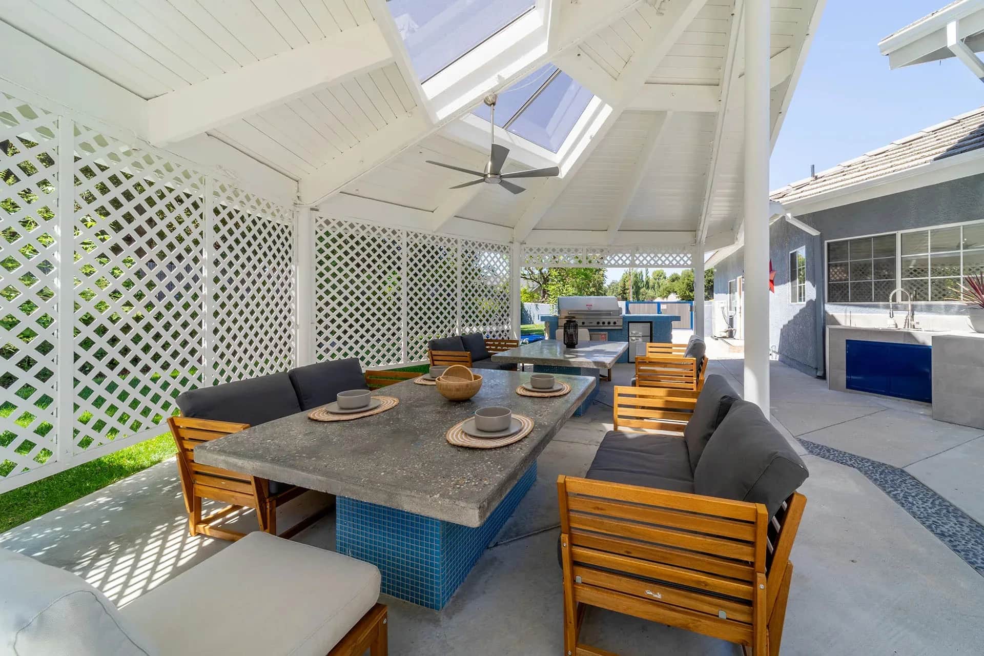 Exterior - iVital-Wellness-Patio6.webp
