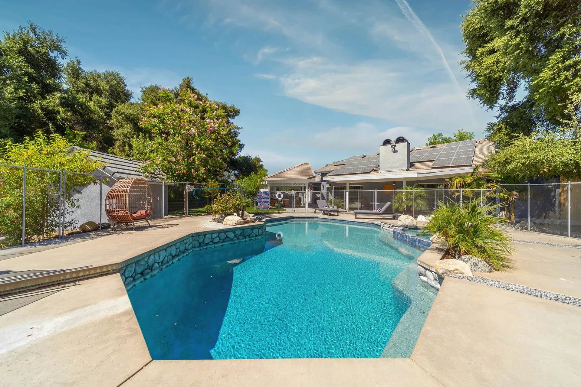 Exterior - iVital-Wellness-Pool3.webp