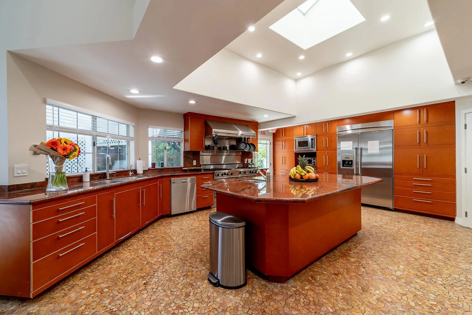 Common Areas - iVital-Wellness-Kitchen4.webp