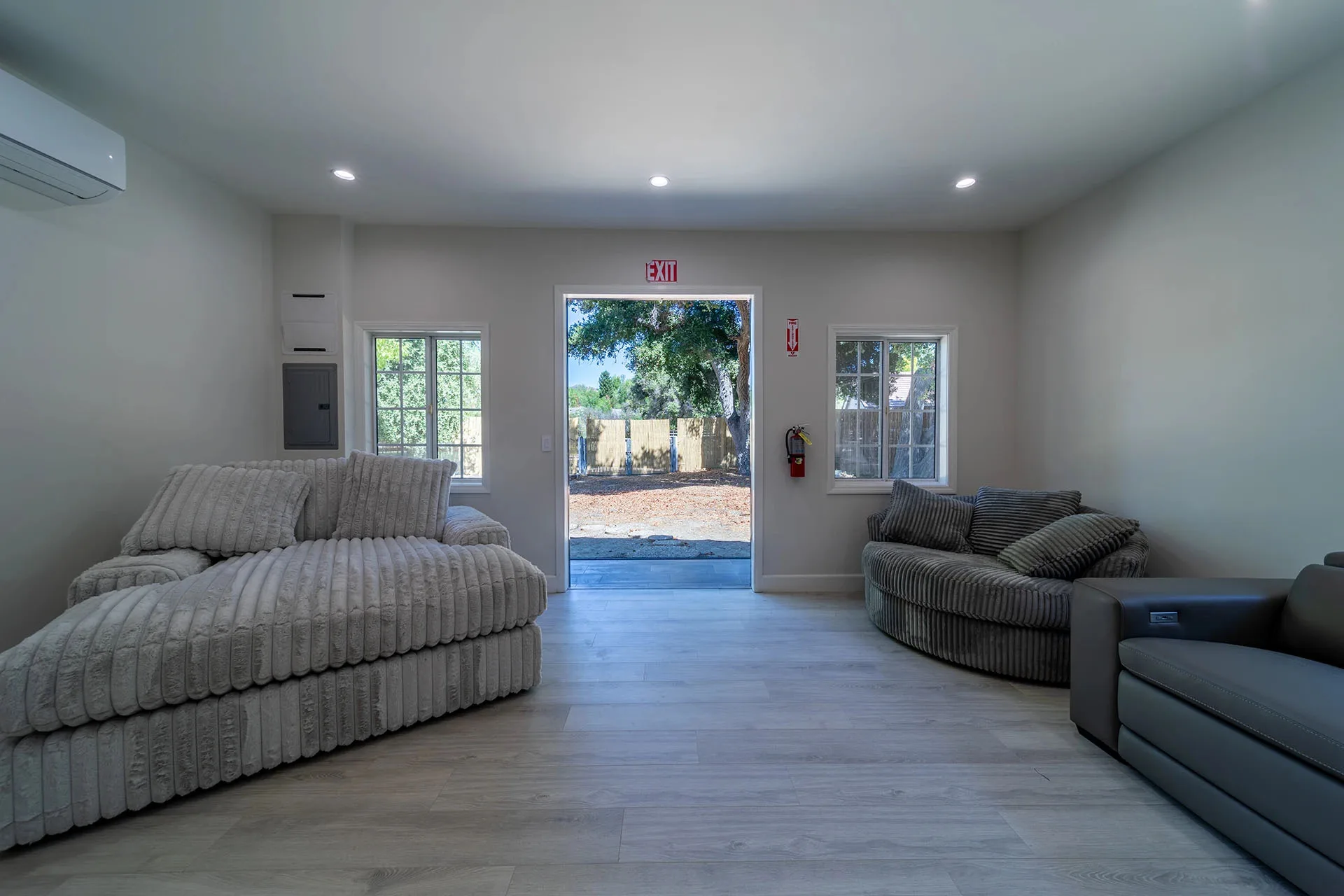 Exterior - iVital-Wellness-Patio12.webp
