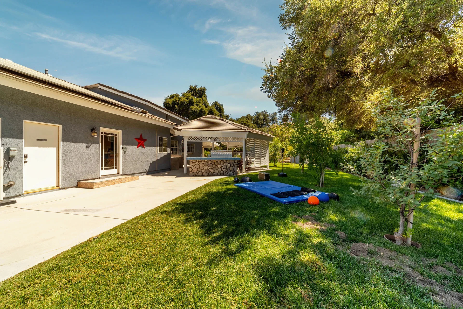 Exterior - iVital-Wellness-Patio3.webp