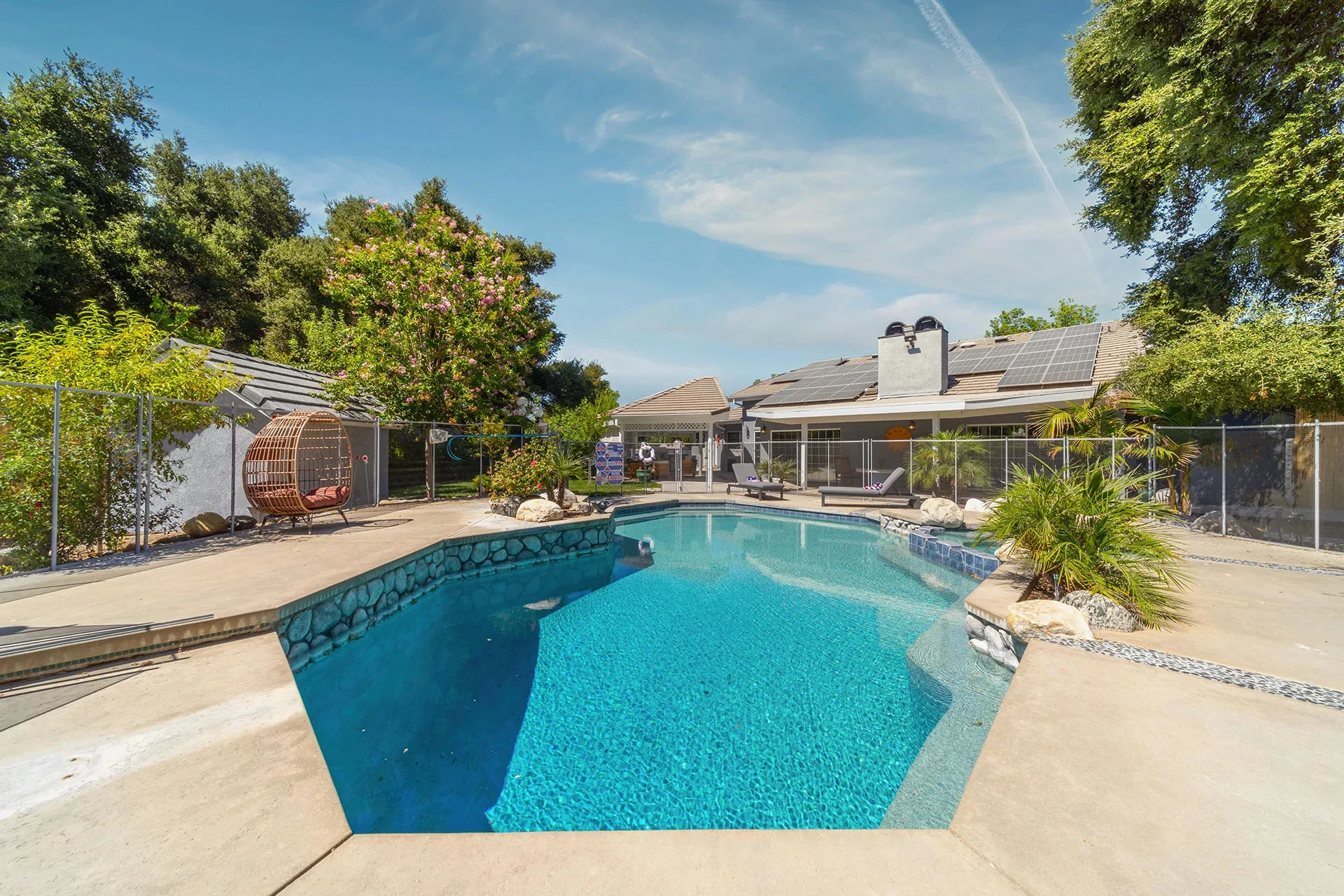 Exterior - iVital-Wellness-Pool3.webp